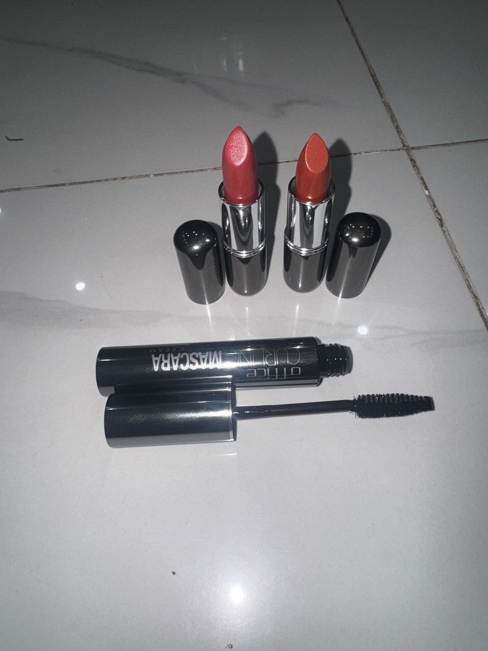 3 in 1 Lipstick 2 pcs + 1 pcs Mascara Deal Office France