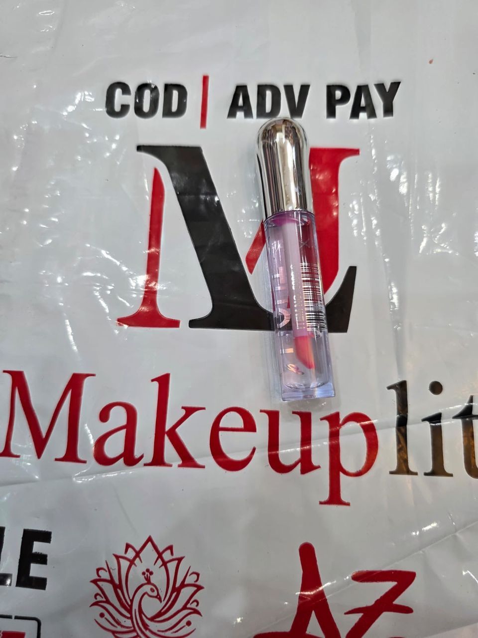 Light Pink Tint Lip Oil Gloss Transparent