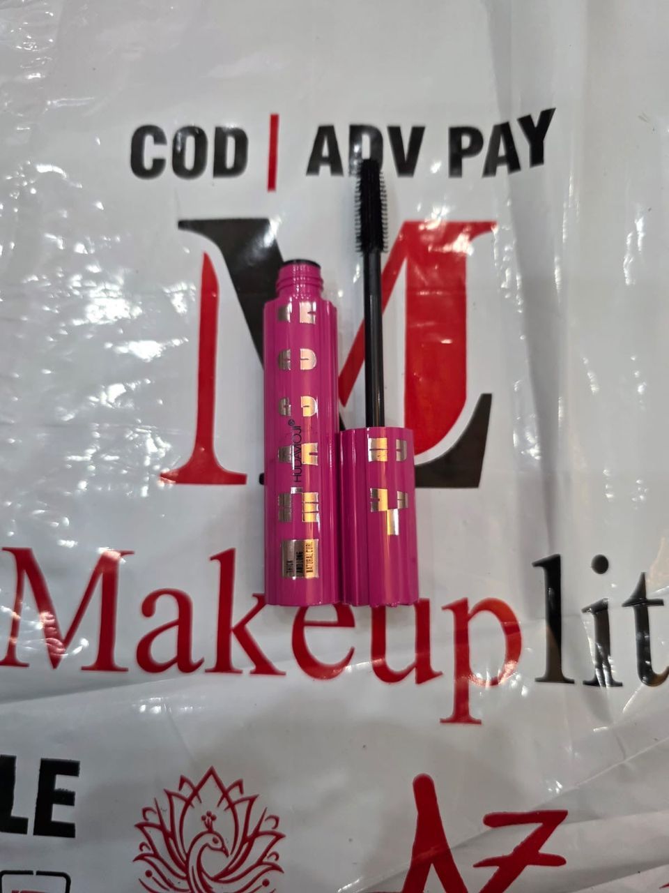 Huda Natural Curl Black Eye Mascara