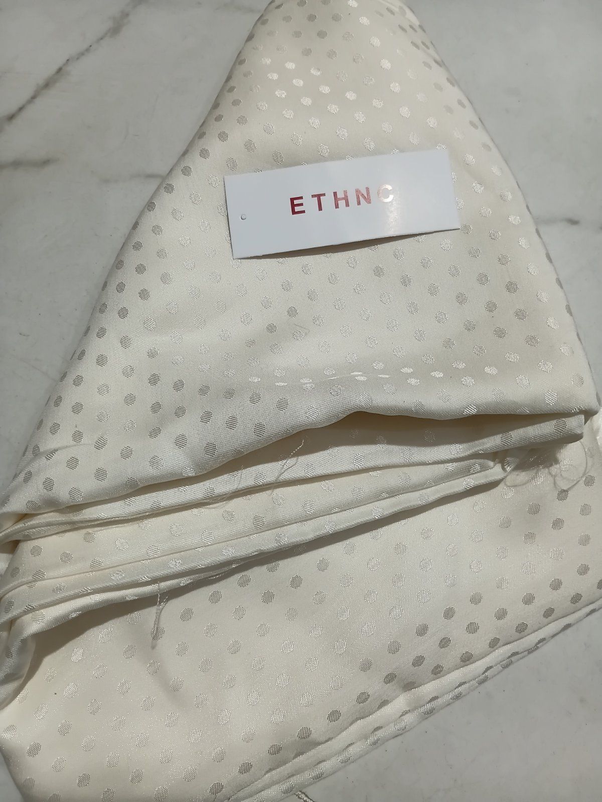 ES002