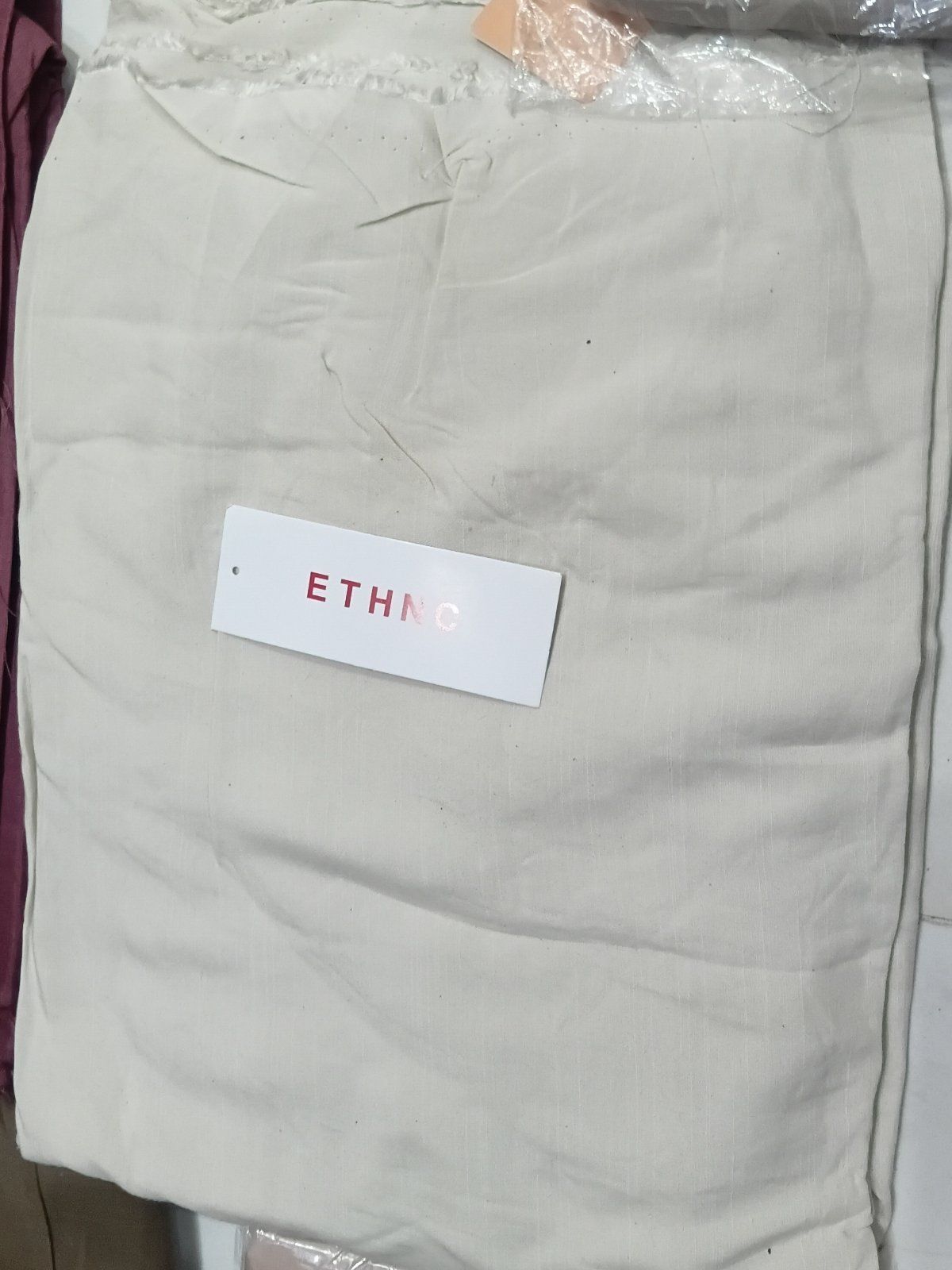ES015