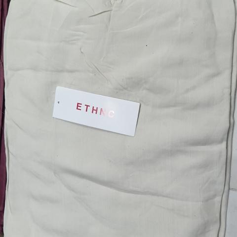 ES015